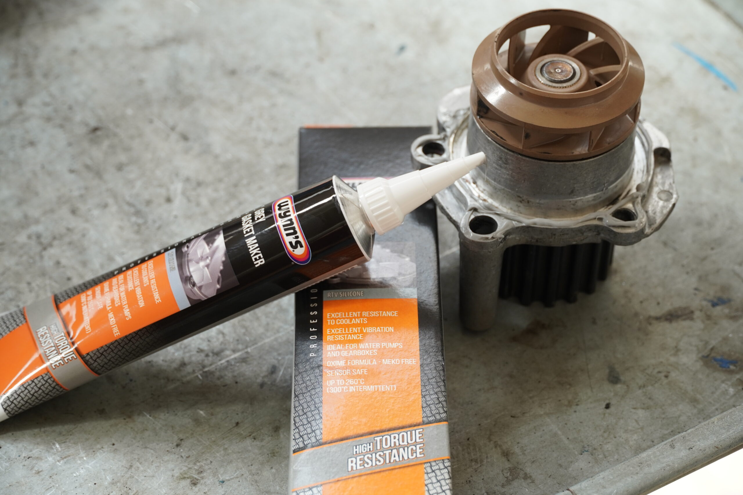 Wynns Grey Gasket Maker