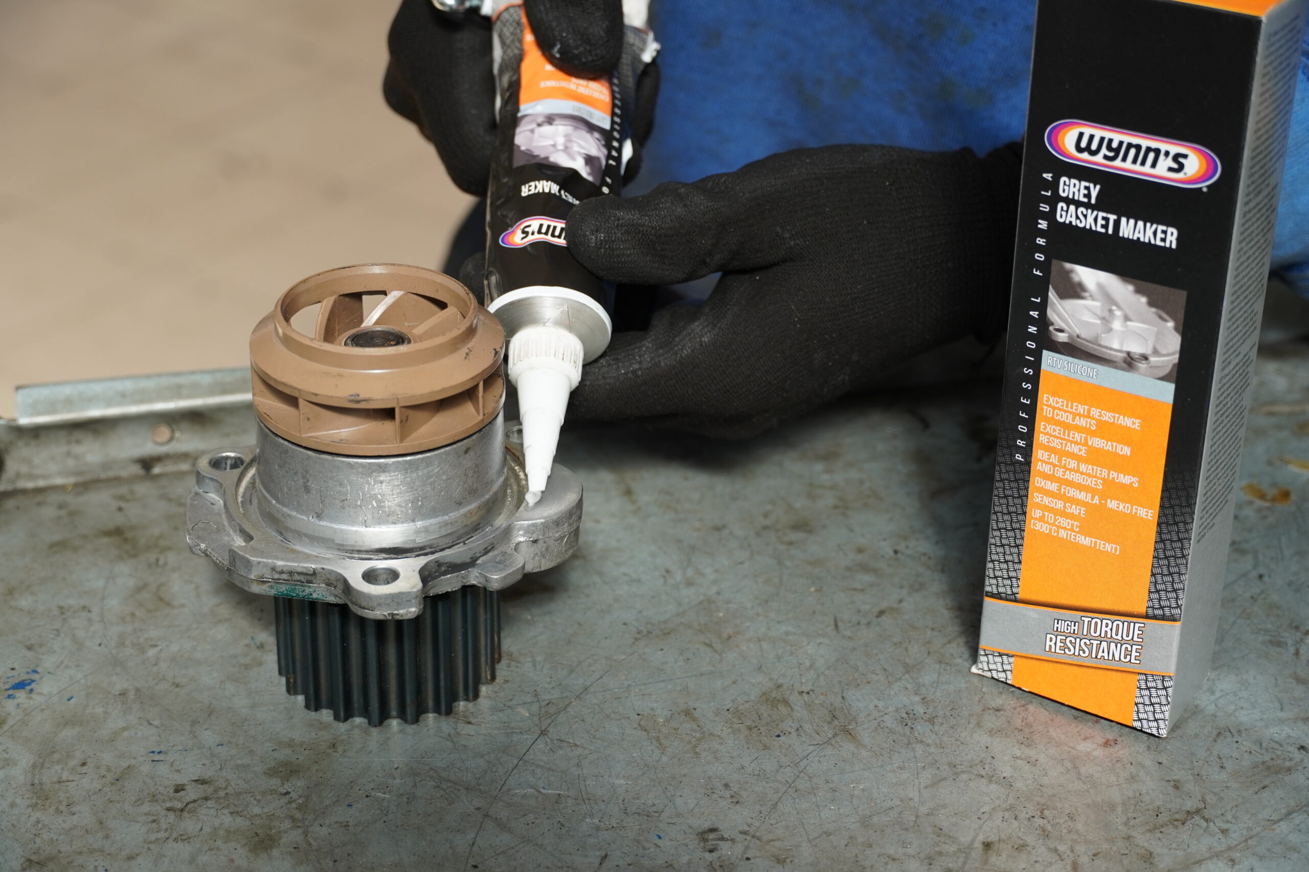 Wynns Grey Gasket Maker